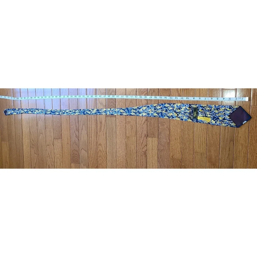 Alynn neck tie 